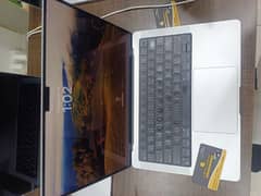 MACBOOK PRO M1 2021 14 INCH 16GB RAM 512GB SSD LUSH CONDITION