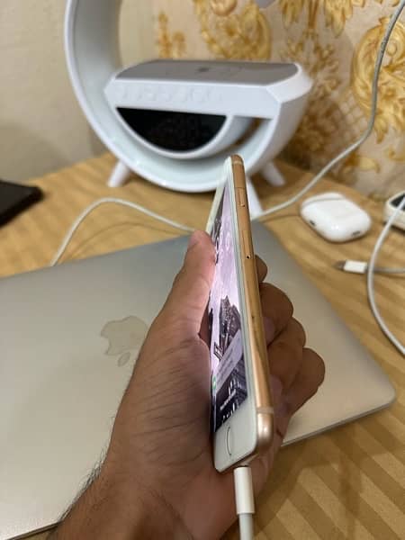 iPhone 8 pta approved. 4