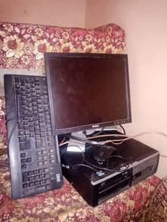 hiii I am selling this computer in low bughet if you want buy contact
