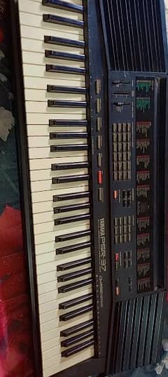 YAMAHA PSR-37