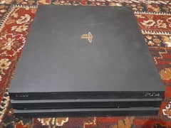 PS4 pro 1tb ssd with five controllers
