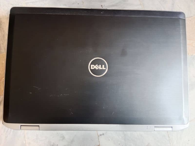 Used Dell latitude core i7 2 generation laptop 2