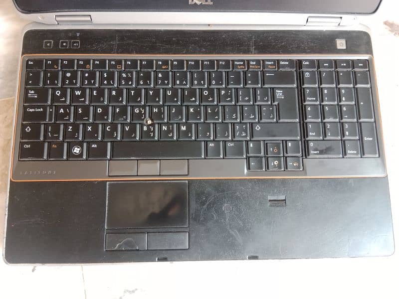 Used Dell latitude core i7 2 generation laptop 3