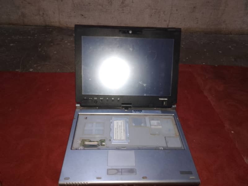 Toshiba Portage M780 6