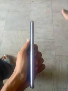 Vivo y20