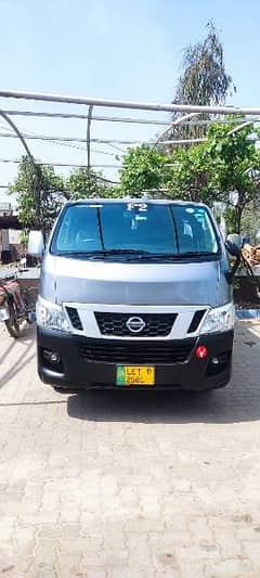 nissan karwan 2400cc