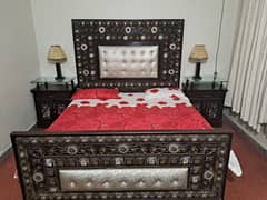 original wooden bed 2 side tables and dressing table