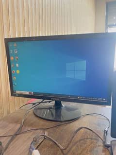 Samsung LED Monitor 22Inch Full Okay Condition