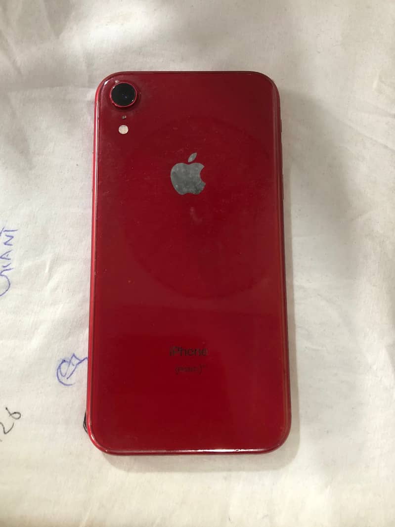 I phone Xr NON PTA 64gb red 10/10 0