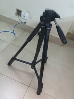 Rayrow metallic Cam Tripod/Stand