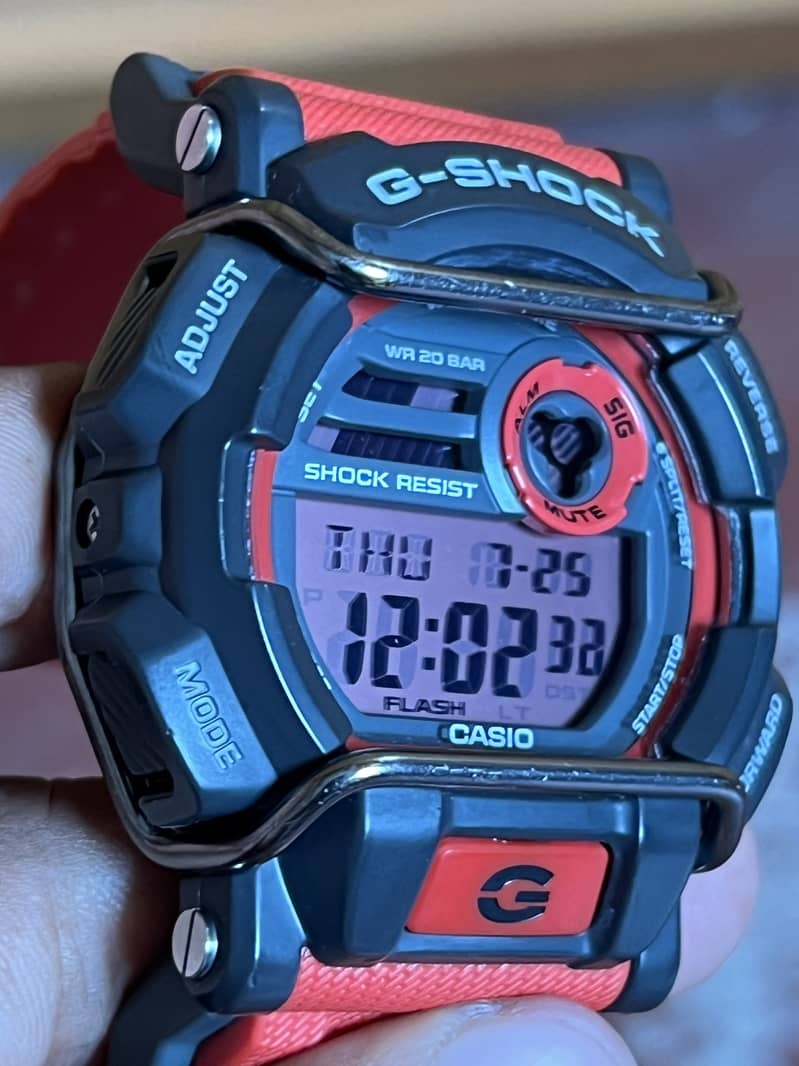 Casio G-Shock  Casio GD-400-4A 8