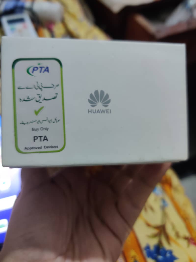 Huawei Y9 Prime 2019 with 4GB+128GB, triple AI Camera 3