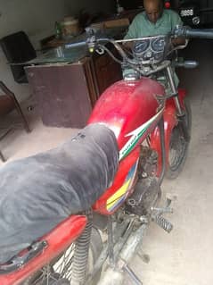 Honda CD 100