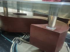 S shaped mirror table