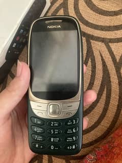 Nokia 6310 phone