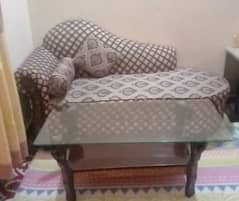 dewan and table for sale