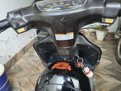 HONDA DIO SCOTTY FOR GIRLS URGENT SALE