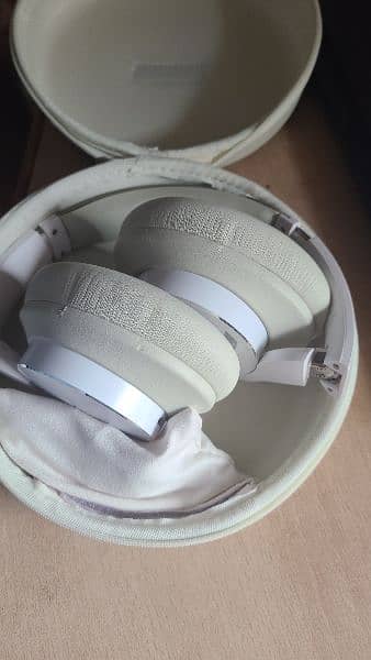 original Altic Lansing bluetooth headphones (open box) 2