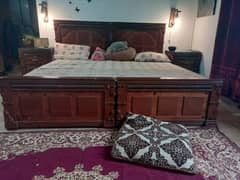 2 Sigle Beds With Side Tables
