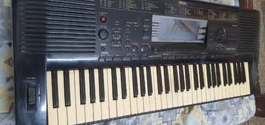 YAMAHA PSR 630 IN MINT CONDITION