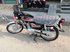 Honda CG125 Model 2024 only 1 Month use