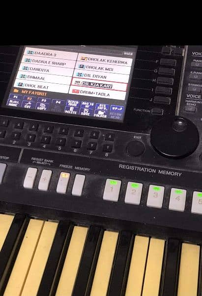 Yamaha PSR S950 awesome condition 3