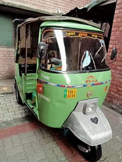 Auto Rickshaw For Sale