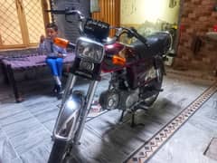 Honda 70cc Like new Bike