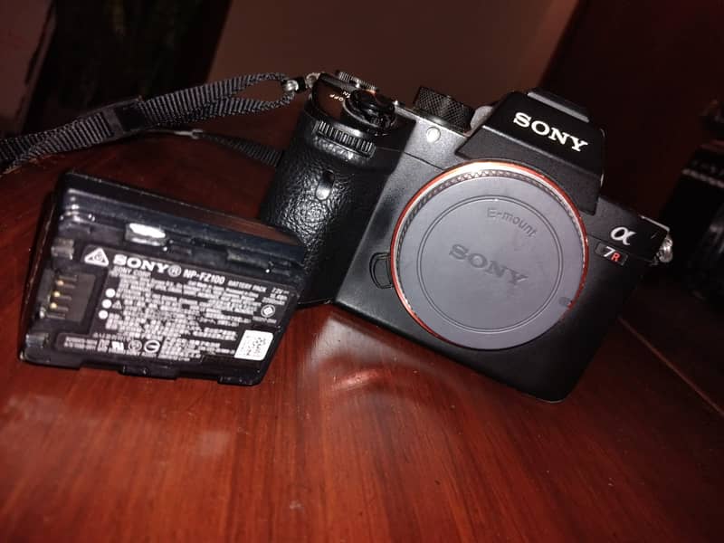 Sony A7R III Mirrorless Camera 0