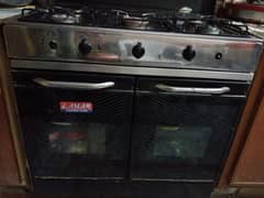 5 Working Burners Cooking Range with Storage Cabinets. . . A1 conditio