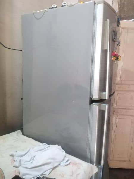 fridge sale 6oooo 3