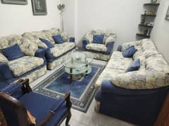 7 seater sofa set available for sell