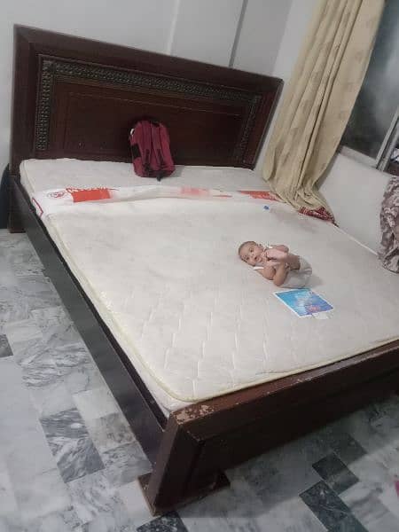 wooden bed 5