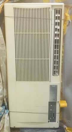 ship window ac in good working conditions
