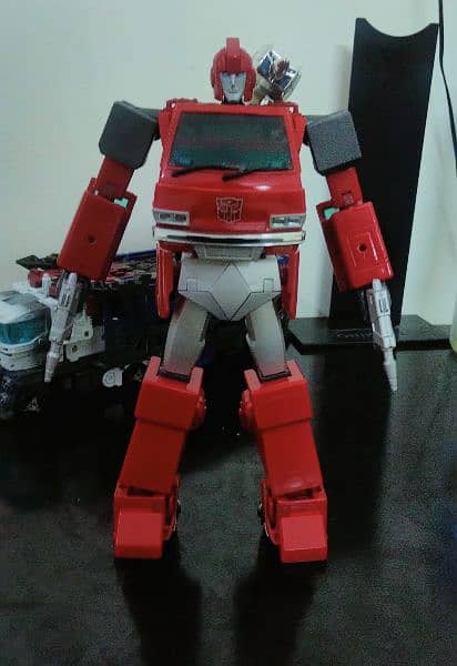 Transformers Masterpiece Ironhide. 0