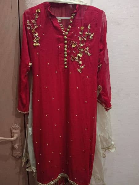 chiffon dress with hand work 0