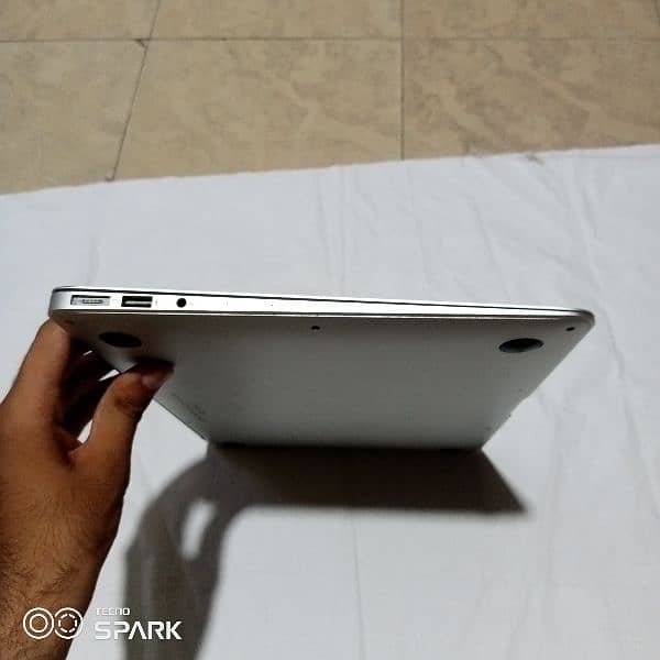 MacBook air 2014 128gb SSD for sale 2