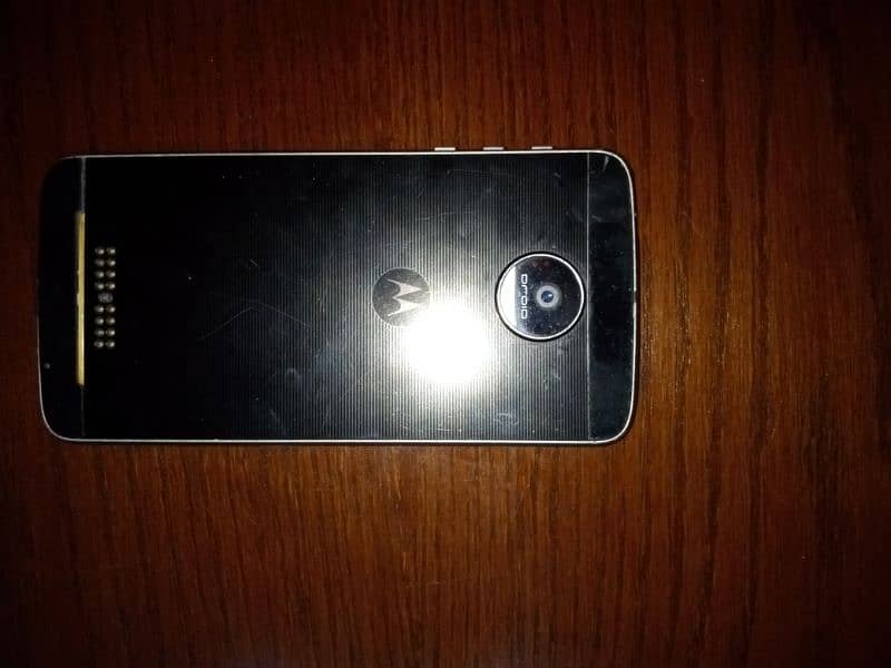 Motorola Z force 1