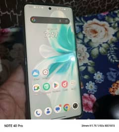 VIVO V30E