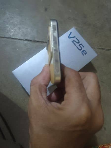 vivo v25e 1