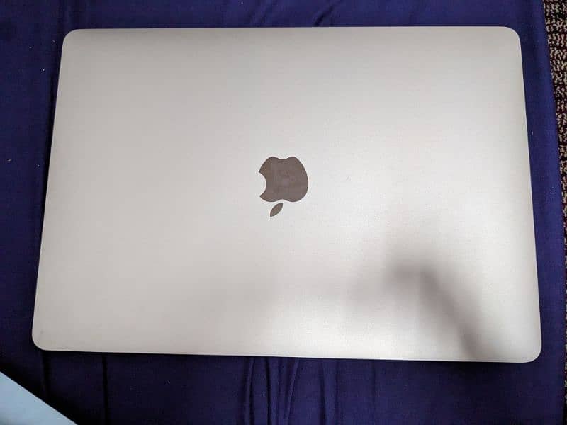 MacBook Air M1 8/250 3