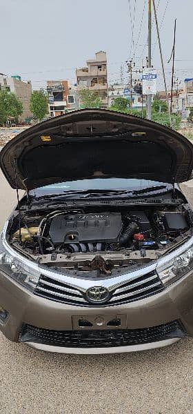 Toyota Corolla Altis Grande CVT-i 1.8 Model 2014. 12