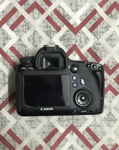 Canon 6D only body with box