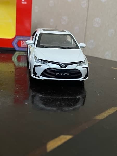 1:32 DIE-CAST Alloy Toyota Corolla Car 2