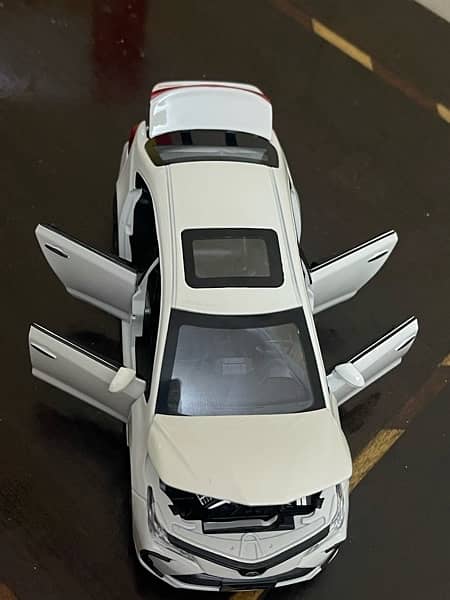 1:32 DIE-CAST Alloy Toyota Corolla Car 5