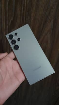Samsung S24 Ultra (Titanium) with Box 256GB