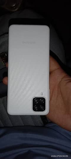 Samsung A12