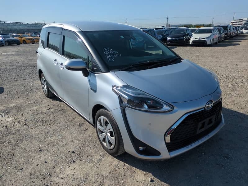 Toyota Sienta G LED HYBRID 2019 FRESH IMPORT 1