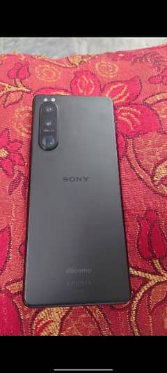 Sony Experia 5 Mark 2 and Mark 3 non pta sim working only Mark 3