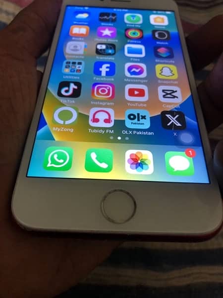 iPhone 8 64 gb non pta zong sim working panel change battery 100% 1